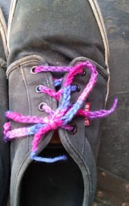 Crochet shoelaces www.lindadeancrochet.com